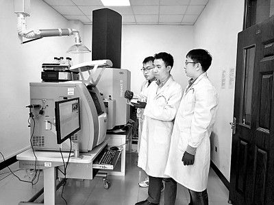 大連工業(yè)大學(xué)食品科學(xué)與技術(shù)創(chuàng)新團隊 耕海牧漁 打造 藍(lán)色糧倉